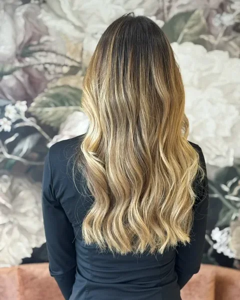 realisation-balayage-blond-dore